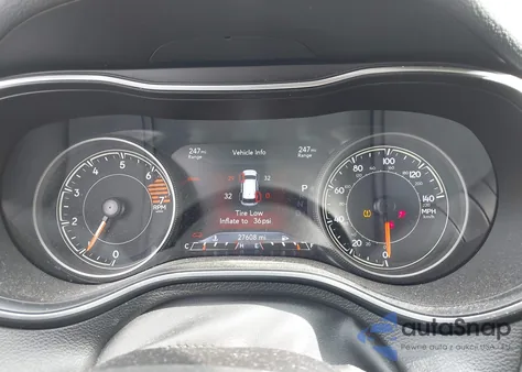 2023 Jeep Cherokee Altitude Lux 4X4 from USA, damaged, VIN 1C4PJMMB0PD111410